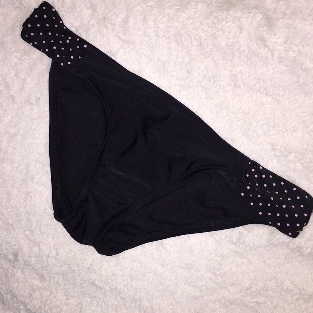 Bikini bottoms